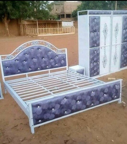 Lit double moderne élégant