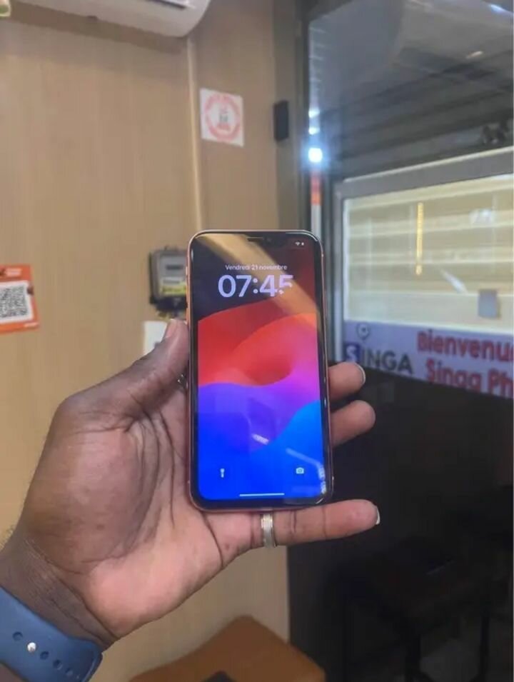 iPhone XR Corail Reconditionné