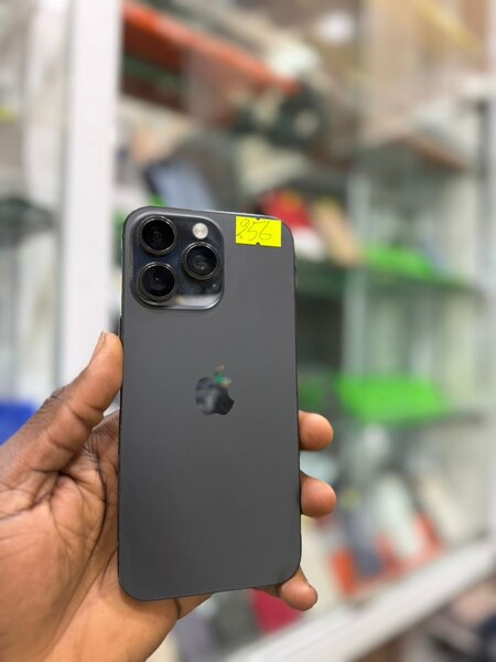 iPhone 15 pro Max 256 giga