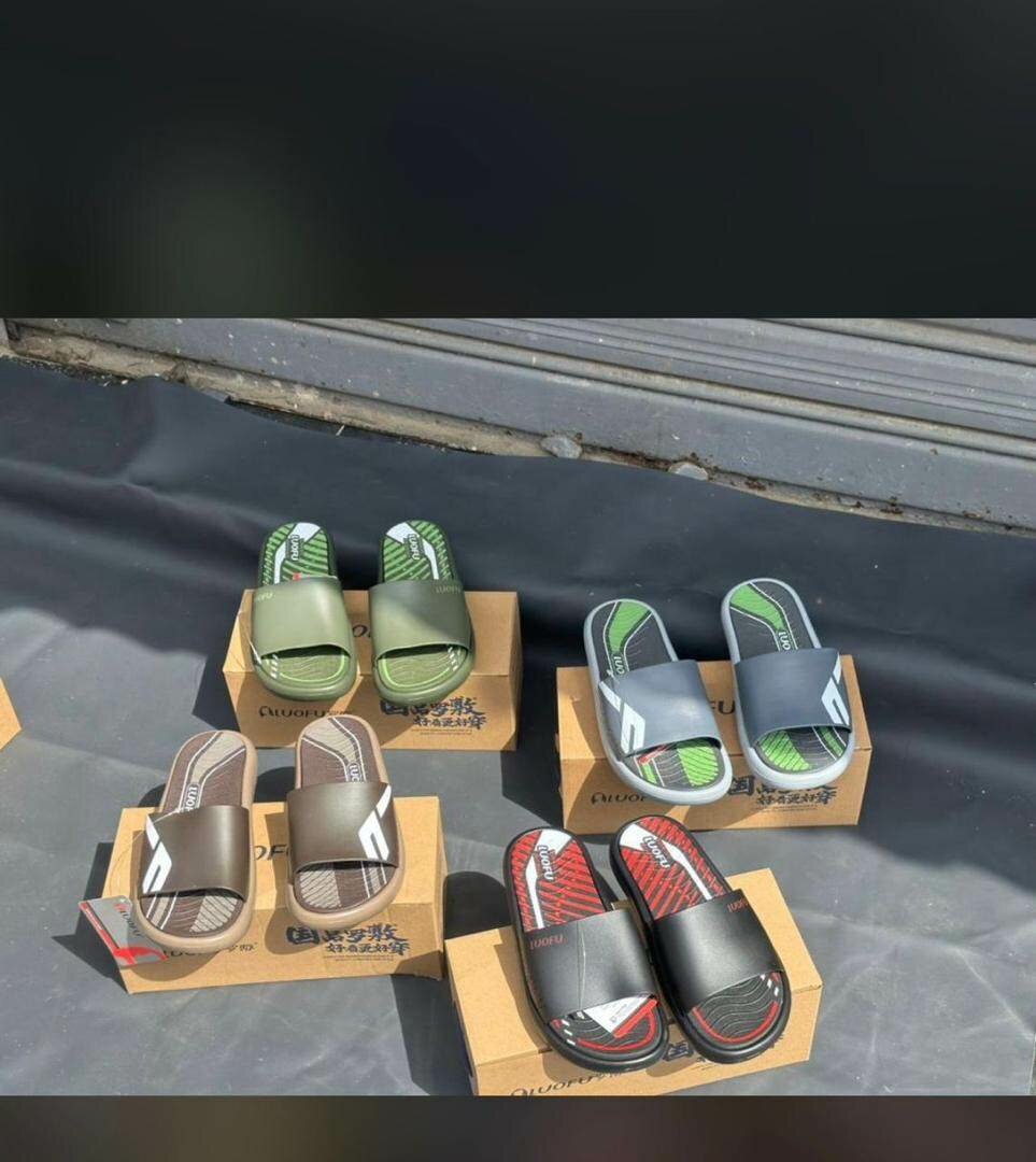 Tongs sport pour hommes