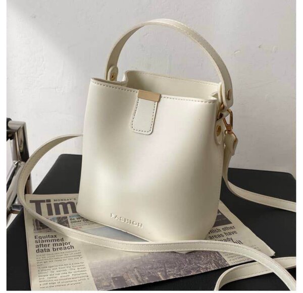 Sac à main minimaliste chic