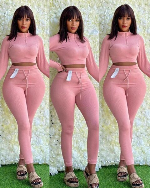 Ensemble de sport femme élégant