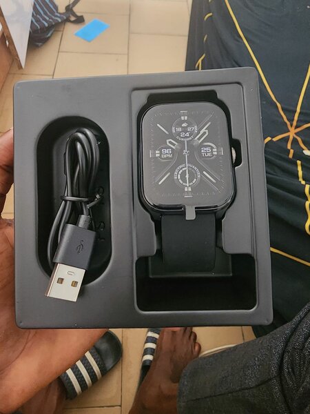 Oraimo Montre Intelligente 2.0”