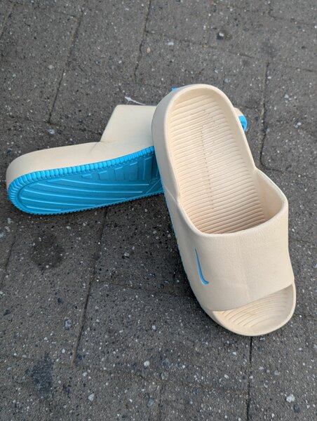 Nike slides
