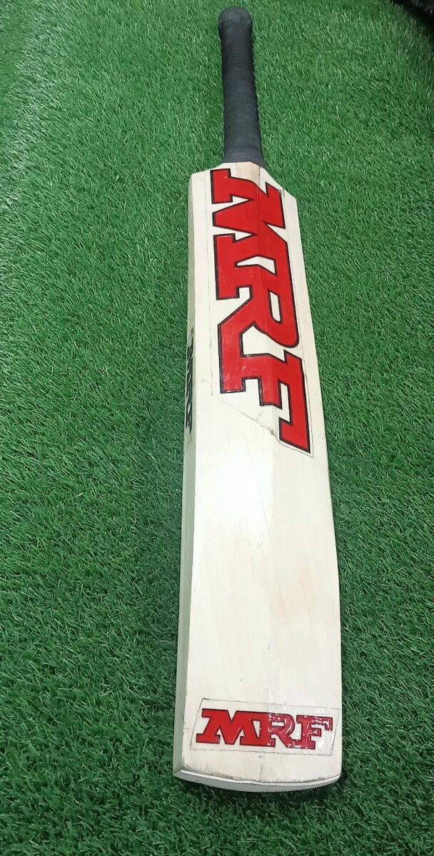 Cricket Hardball bat