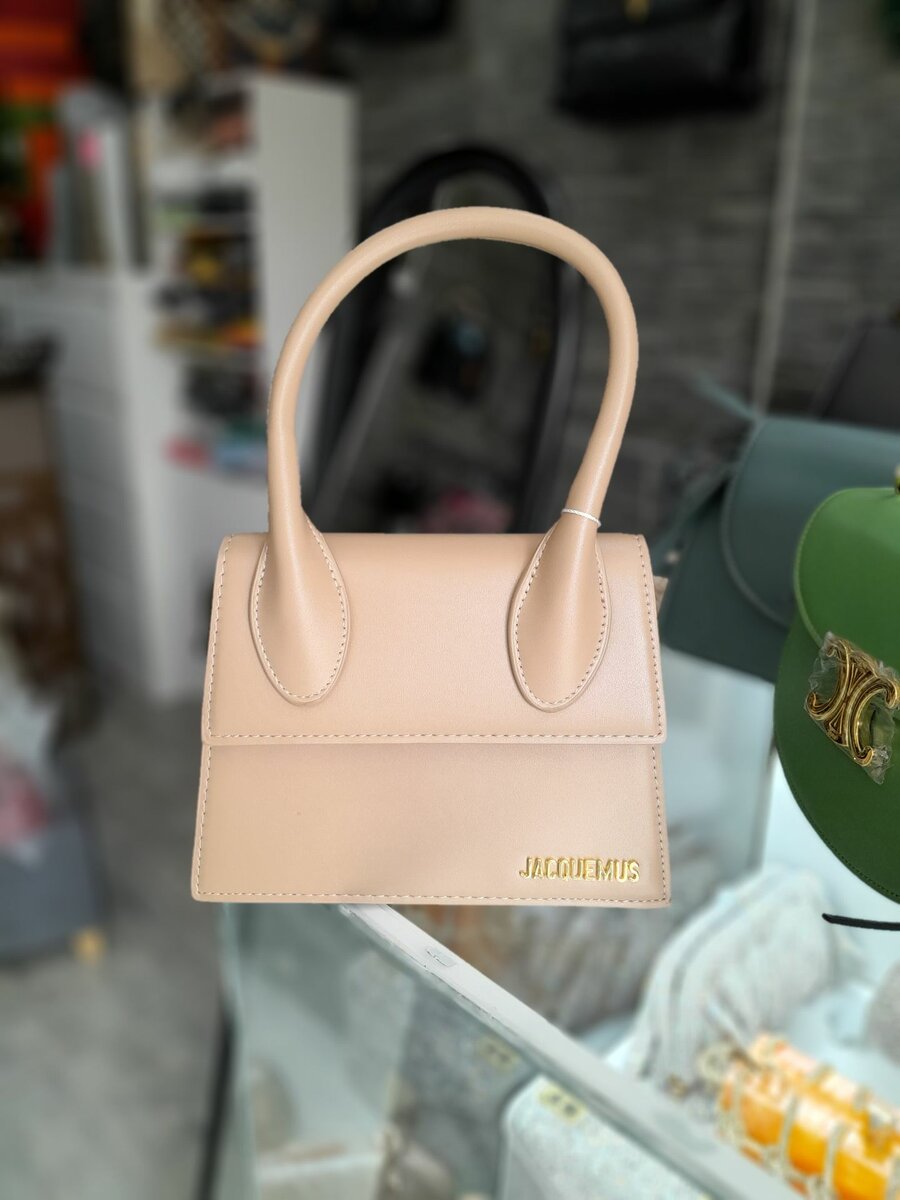 Nude Jacquemus Bag