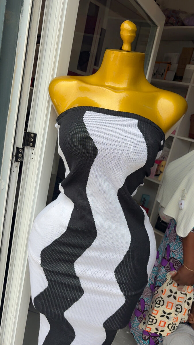 Robe tube à rayures