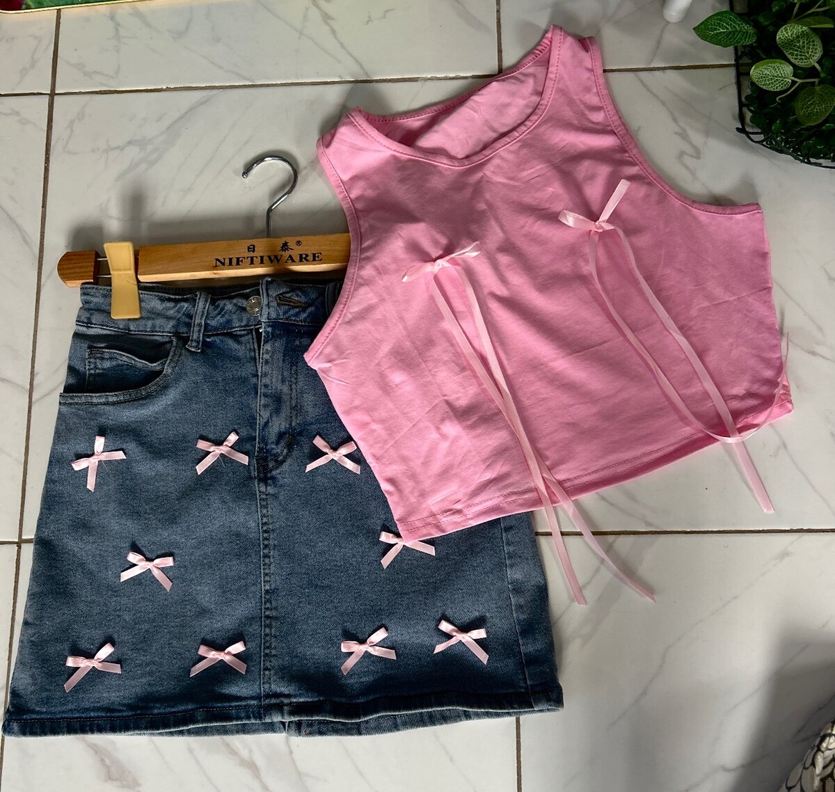 Babies skirt and top