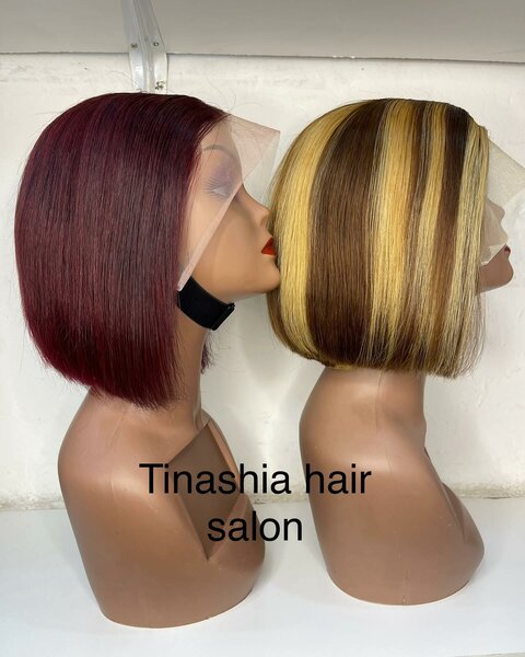 Beautiful and elegant women's wig