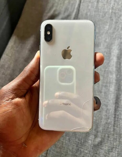 iPhone X argent reconditionné
