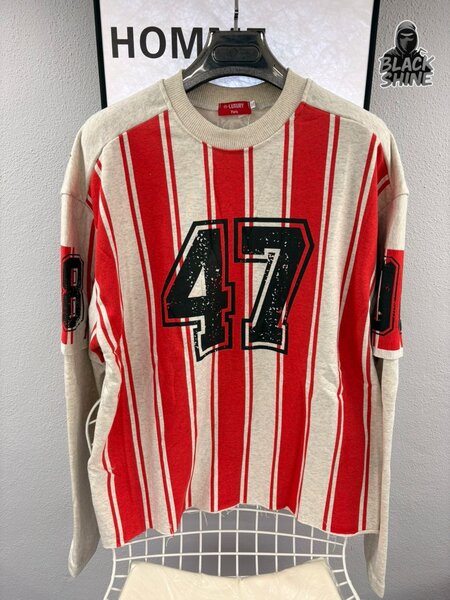 Sweatshirt à rayures 47