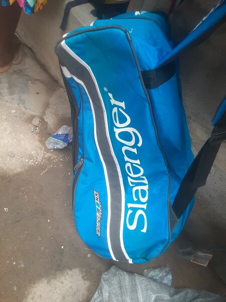 Tennis bag and delivery bag