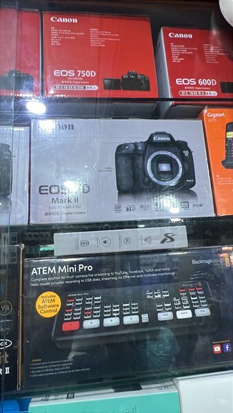 Canon EOS 7D Mark II boîtier