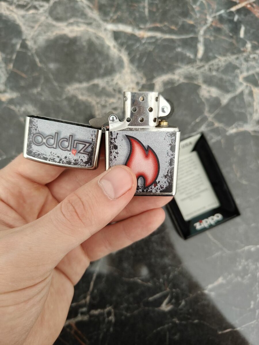 Зажигалка Zippo