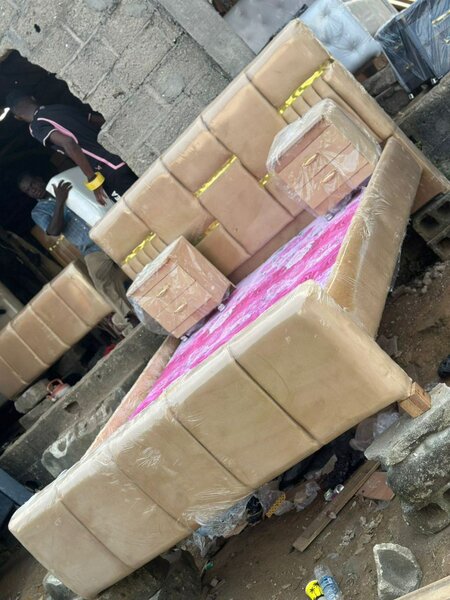 Lit Double Moderne Rembourré