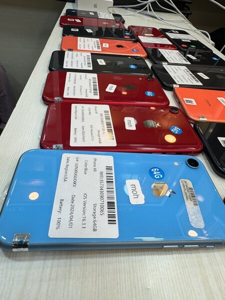 iPhone XR quasi neuf 
