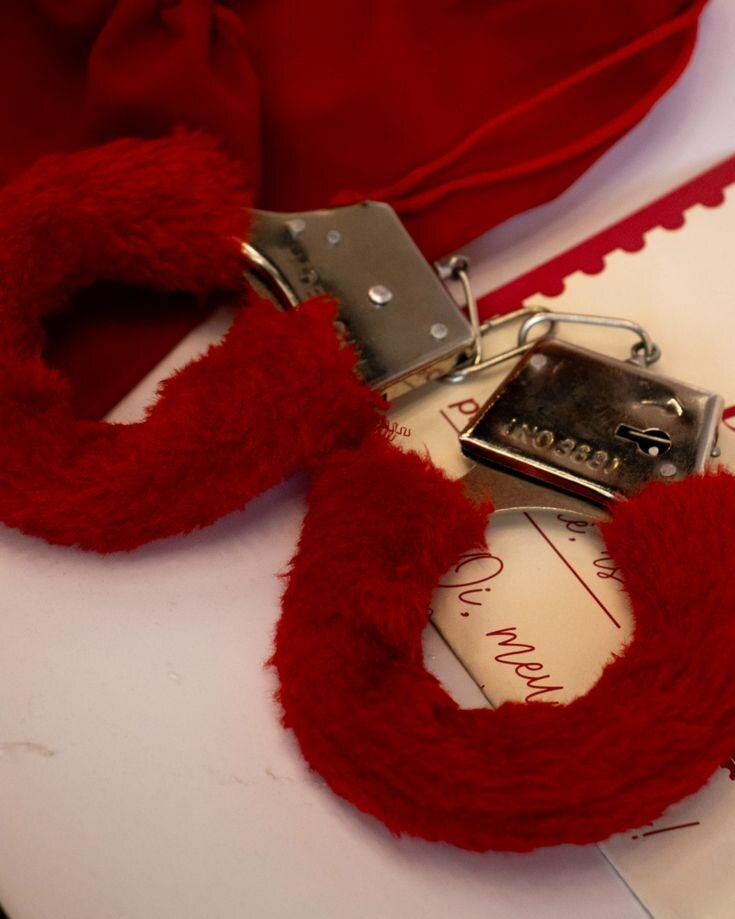 Menottes en fourrure douce