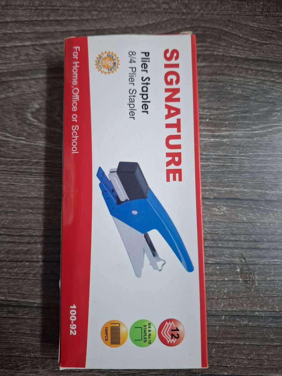 Pince Signature - agrafes 8/4