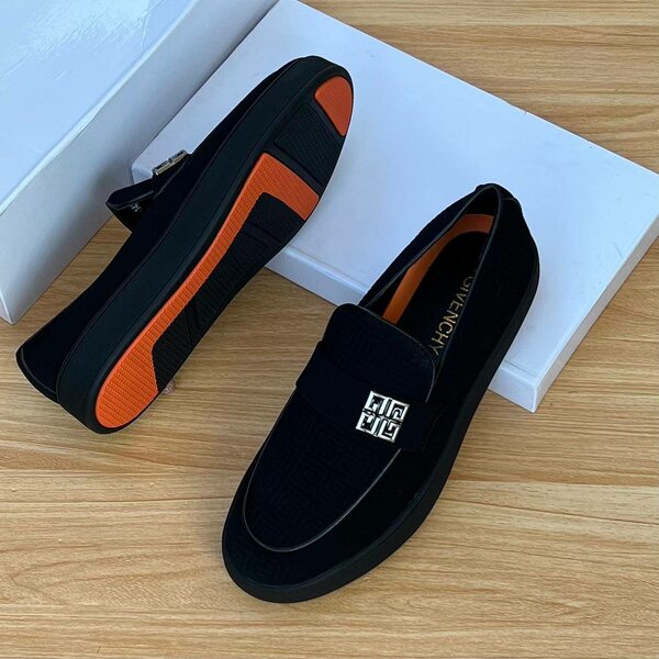 Quality branded shoes