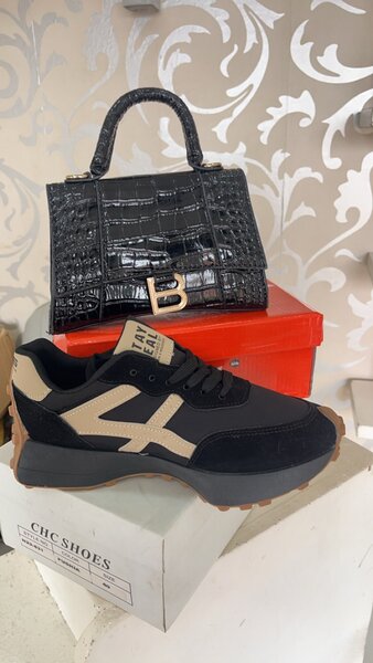 Ensemble / sac et chaussures