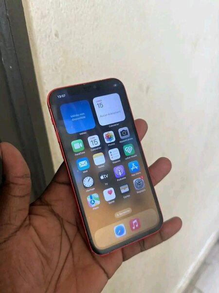 iPhone rouge dernière génération