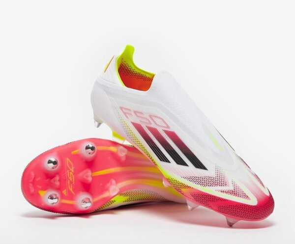 Chaussures de football légères