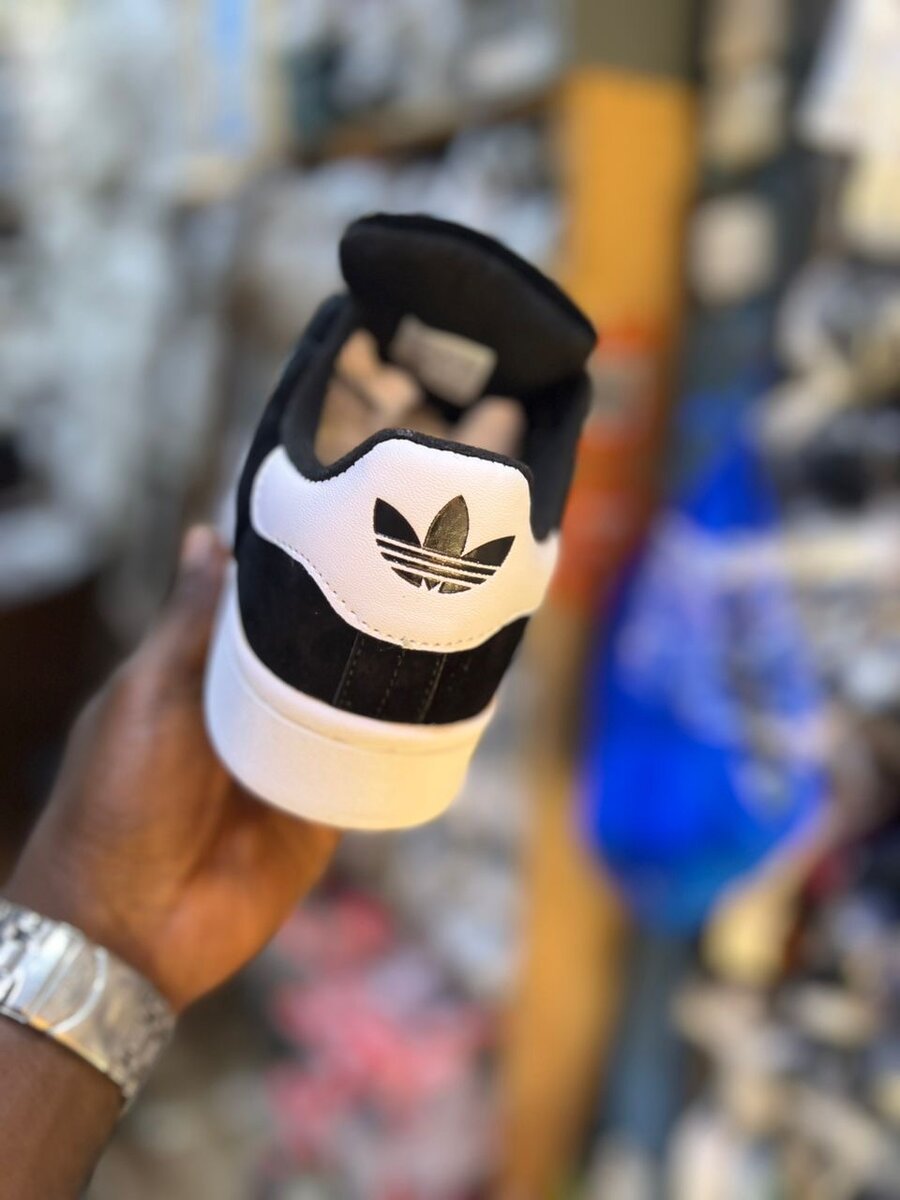 Adidas Campus Sneakers