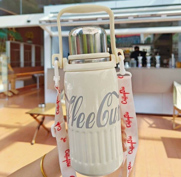 Bouteille isotherme universelle de grande capacité 800ml, th