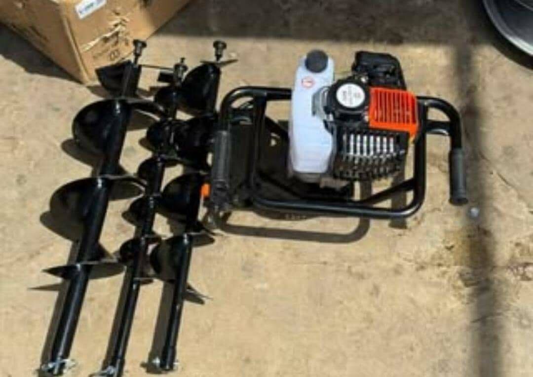 Tarière à essence puissante