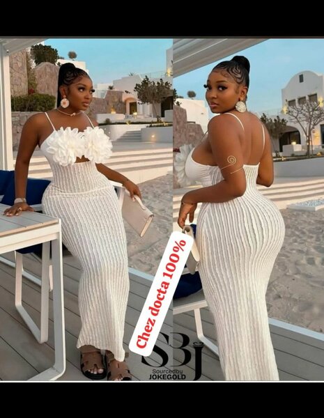 Robe Élégante en Tricot Blanc