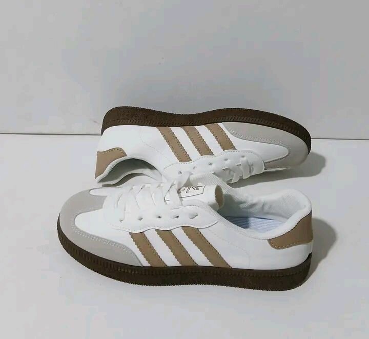 Baskets unisex en cuir classique