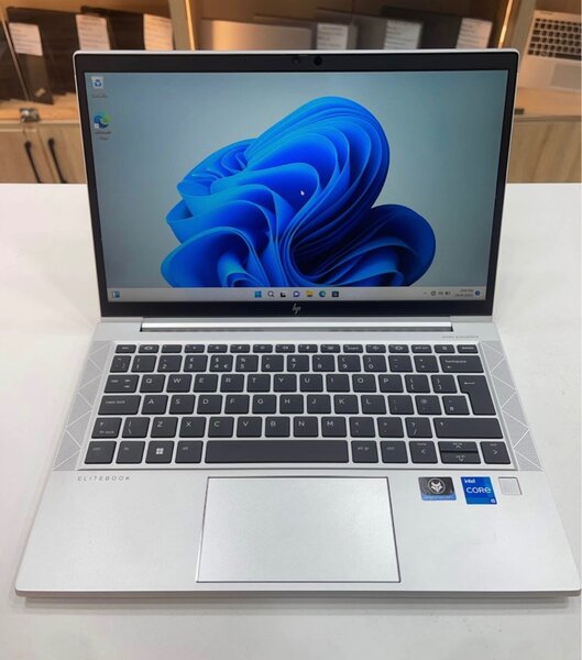 HP elitebook i5 11th gen 32 go