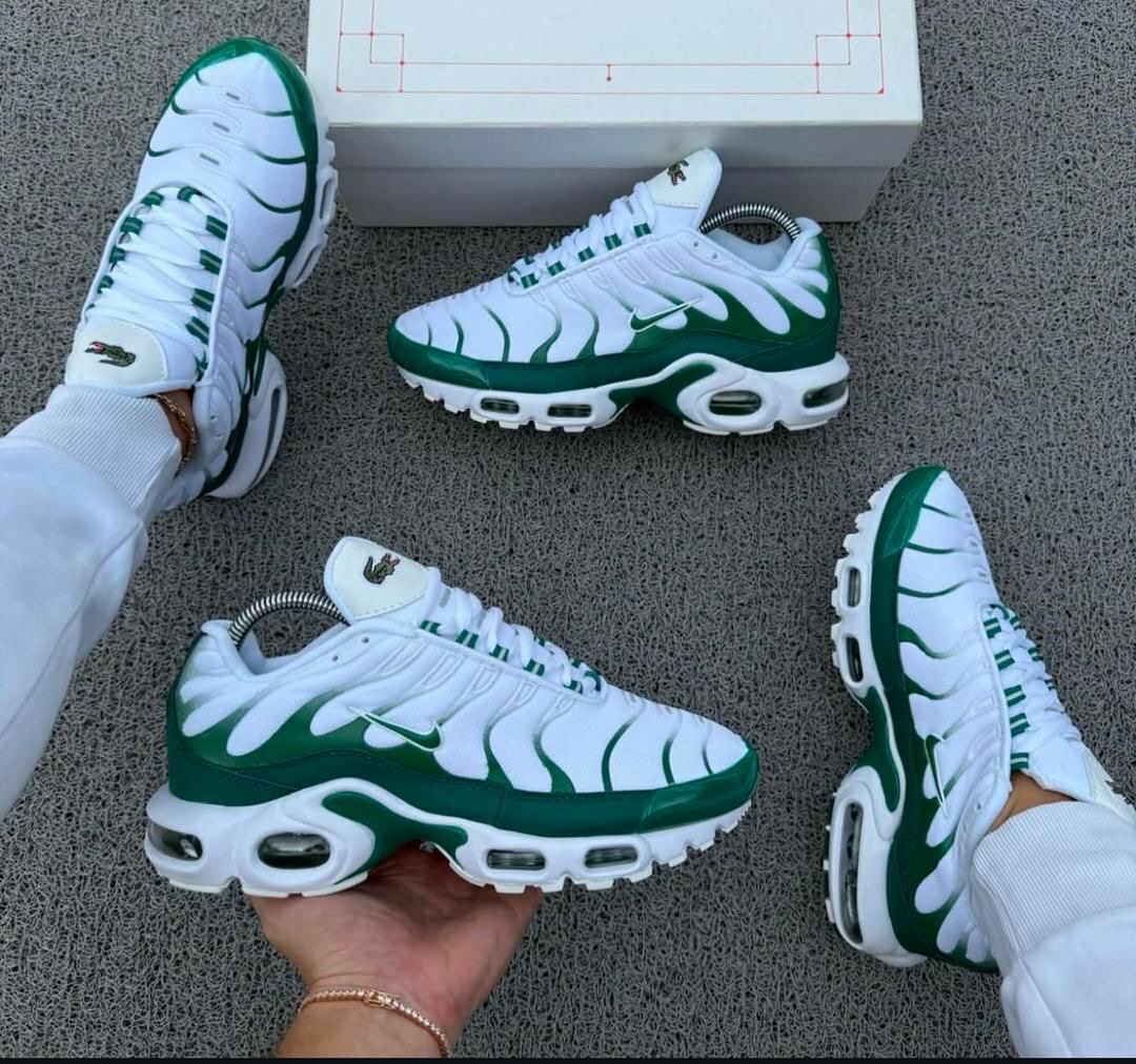 Baskets Air Max Blanches et Vertes