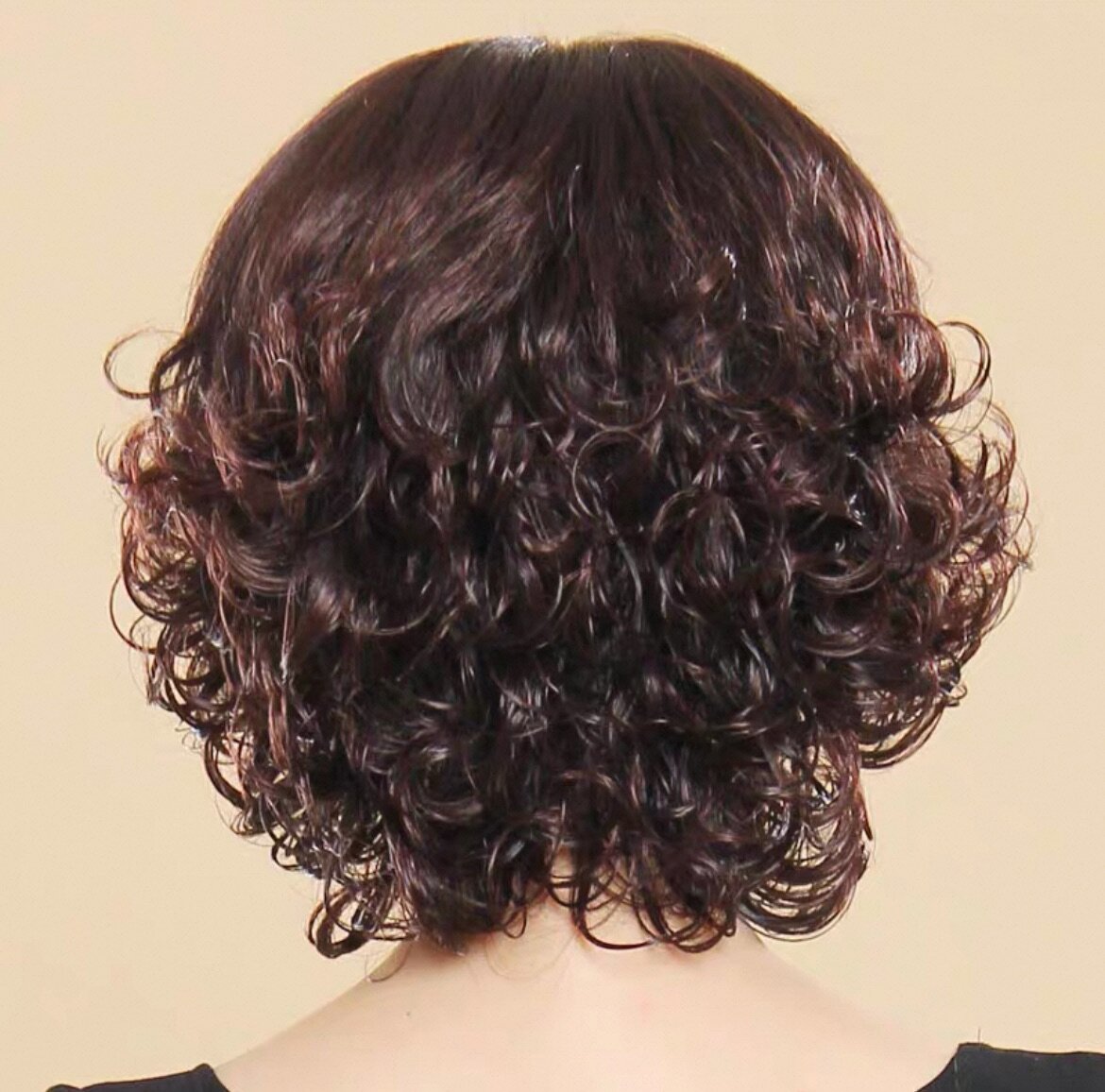 Женский парик, короткий