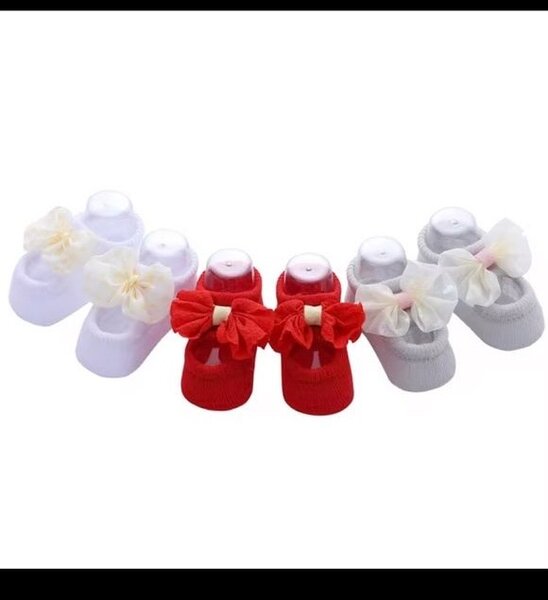 Chaussons Bébé avec Nœud Papillon