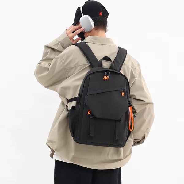 Sac à dos urbain USB résistant