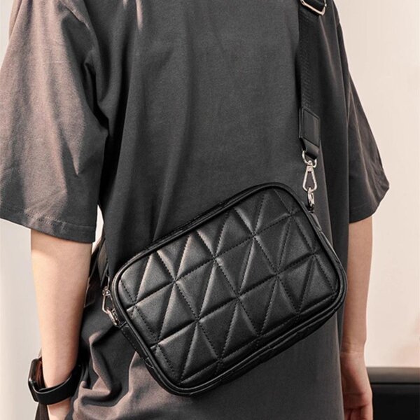 Sac bandoulière noir matelassé