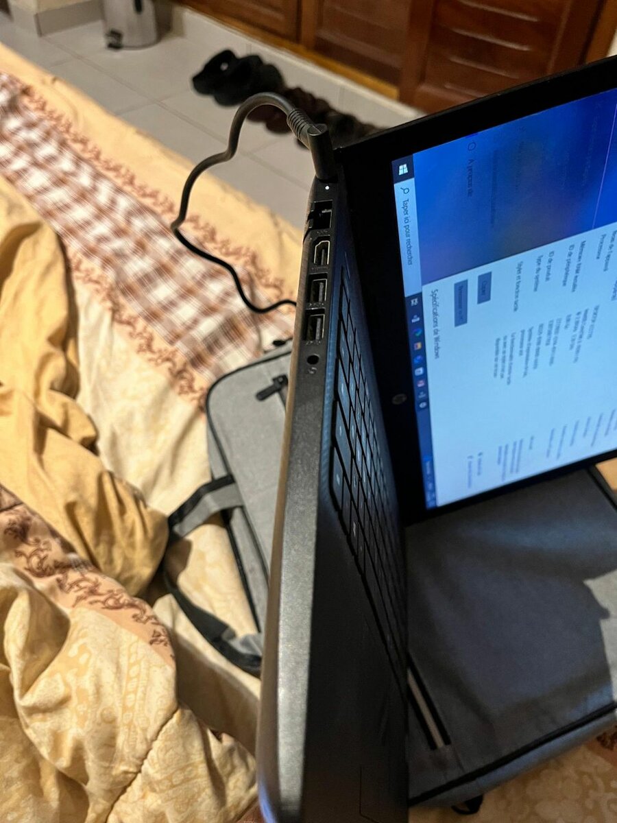 Ordinateur Portable HP core i3