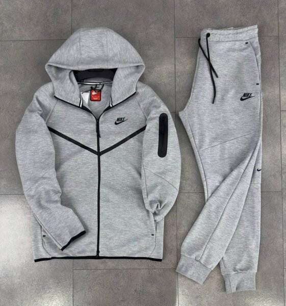 survêtement Nike tech gris