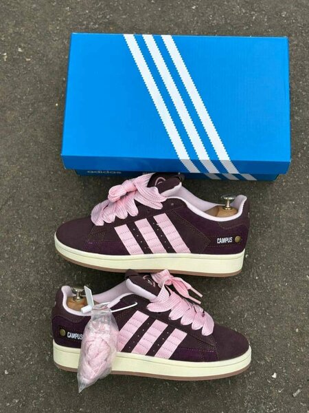 Nouveau Adidas Campus 00s