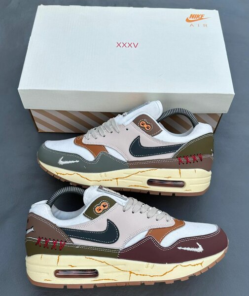 Sneakers Nike Air Max modernes