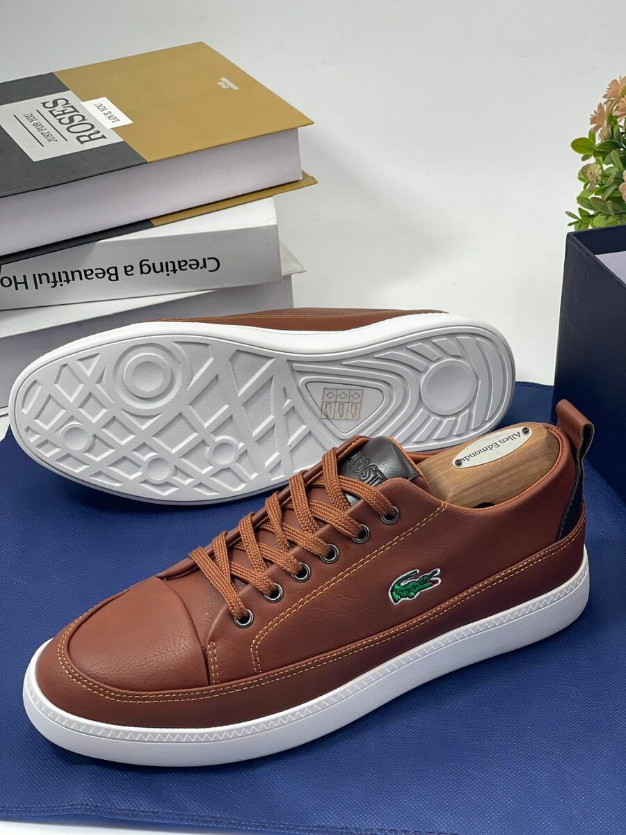 LACOSTE CLASSIC WEAR