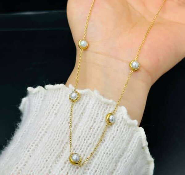 Elegant Pearl Necklace Chain