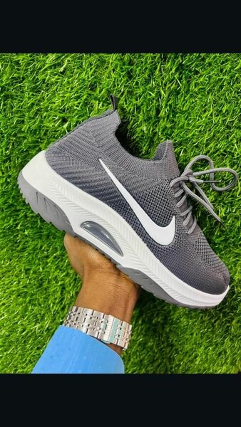 NIKE.homme