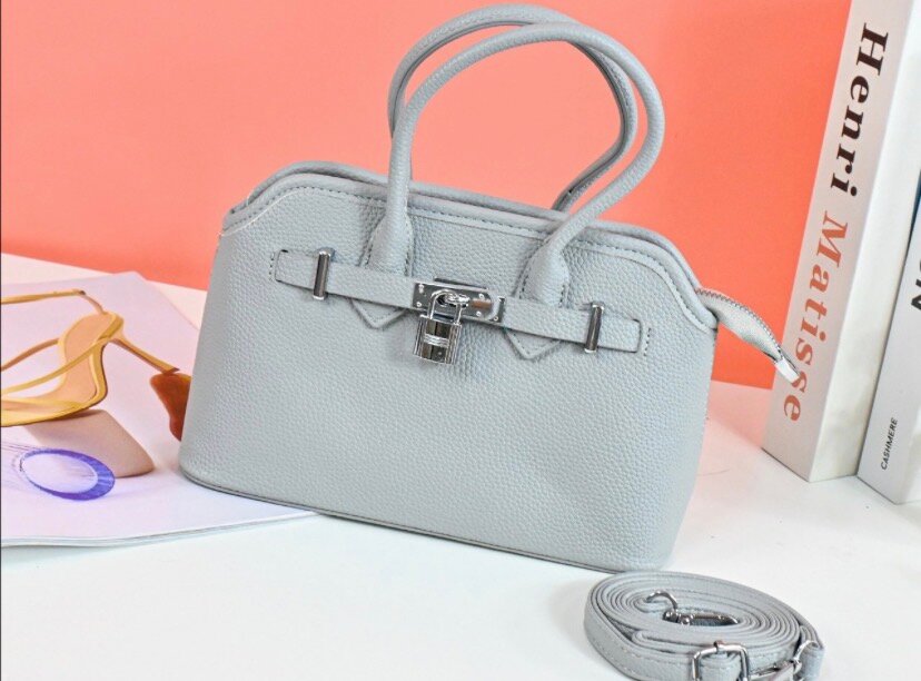 Sac à main cuir élégant