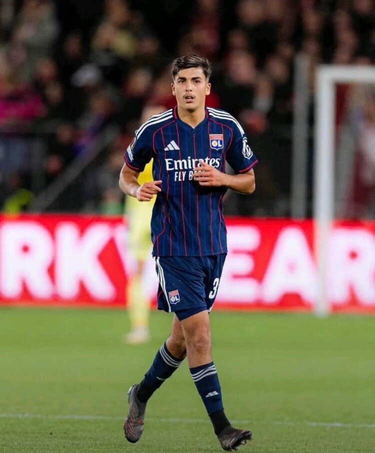 Maillot de Foot OL 2023