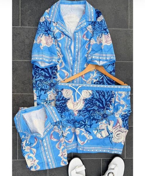 Ensemble de plage tropical