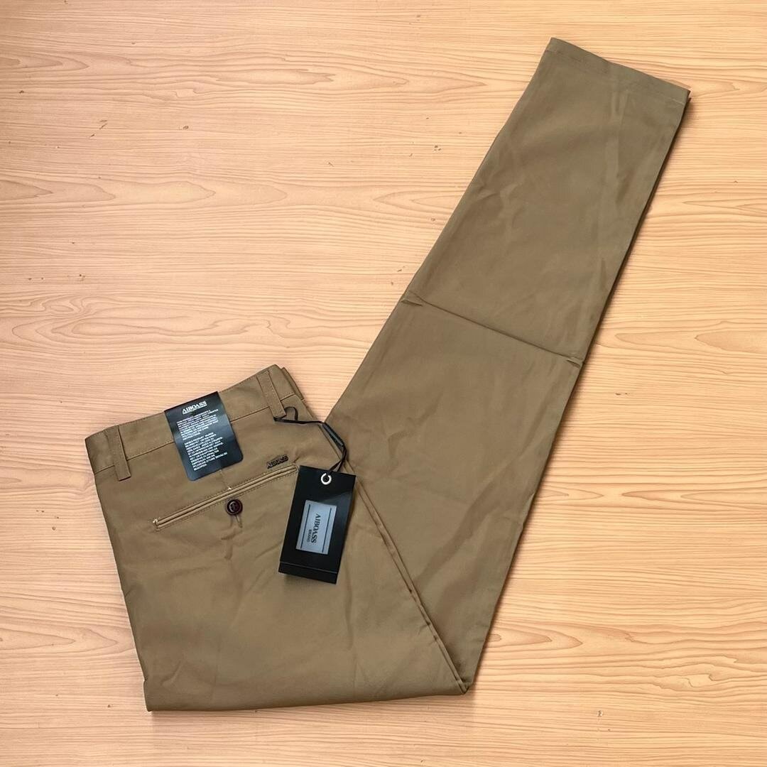 Quality khakie trousers