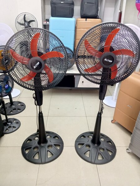 Ventilateur sur pied puissant