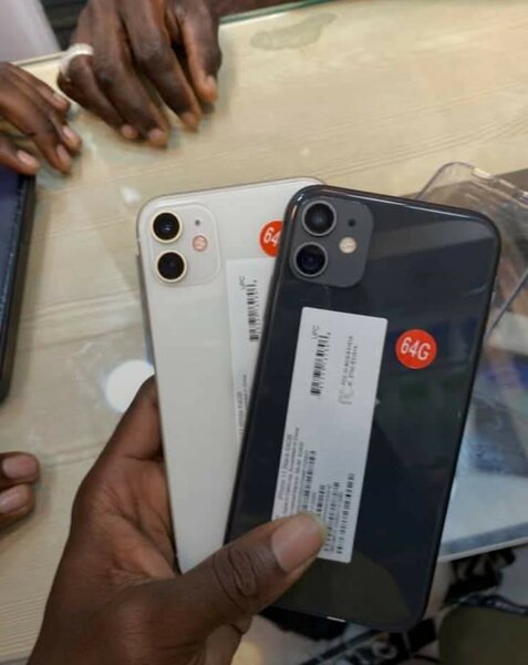 Smartphone 64 Go, double caméra